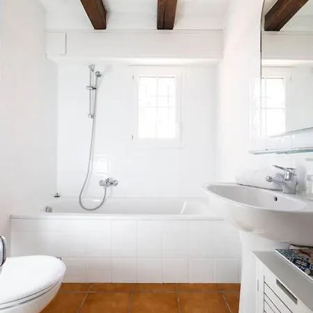 Villa La Avec Vue Panoramique Sur La - Parking Privé - Jacuzzi *