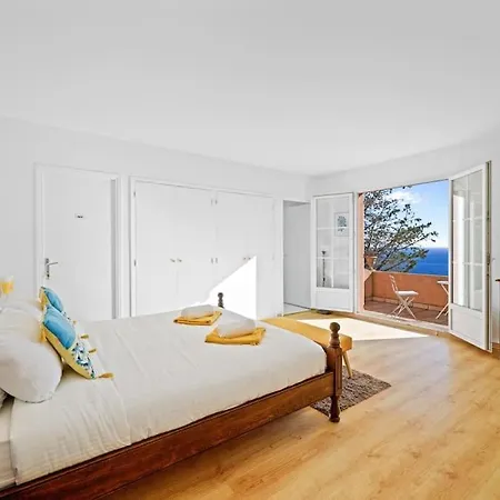 Villa La Avec Vue Panoramique Sur La - Parking Privé - Jacuzzi