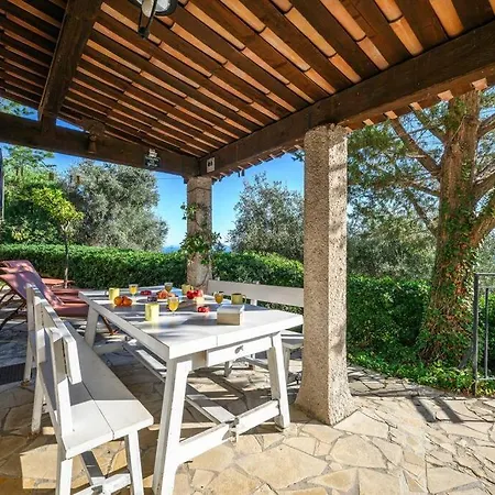 La Avec Vue Panoramique Sur La - Parking Privé - Jacuzzi Villa