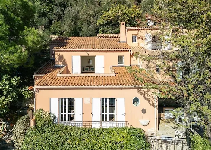 Villa La Avec Vue Panoramique Sur La - Parking Prive - Jacuzzi