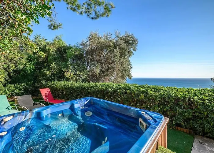 Villa La Avec Vue Panoramique Sur La - Parking Prive - Jacuzzi