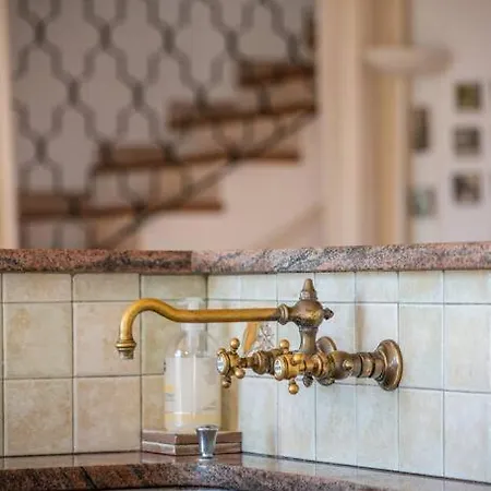 La Avec Vue Panoramique Sur La - Parking Prive - Jacuzzi Villa