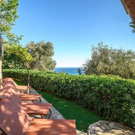 La Avec Vue Panoramique Sur La - Parking Prive - Jacuzzi Villa