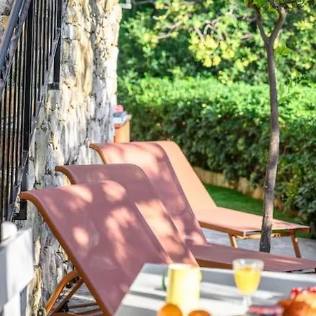 La Avec Vue Panoramique Sur La - Parking Prive - Jacuzzi