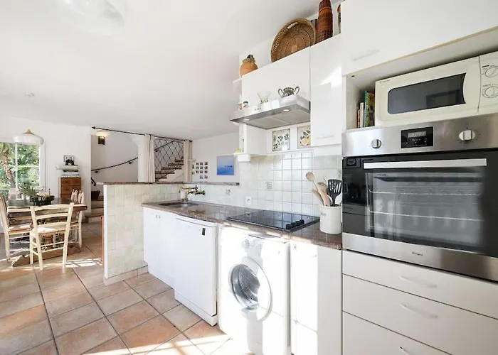 La Avec Vue Panoramique Sur La - Parking Prive - Jacuzzi