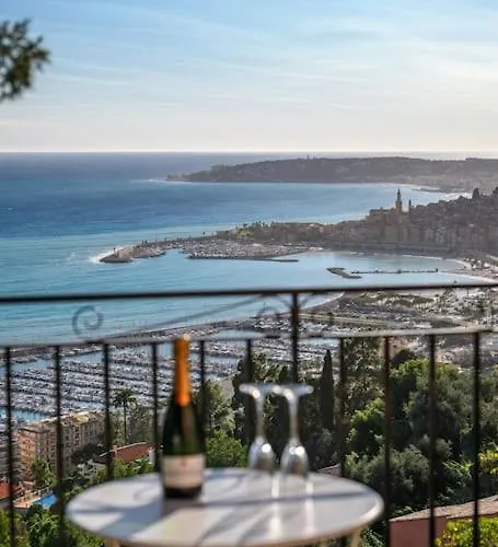 Villa La Avec Vue Panoramique Sur La - Parking Prive - Jacuzzi Menton