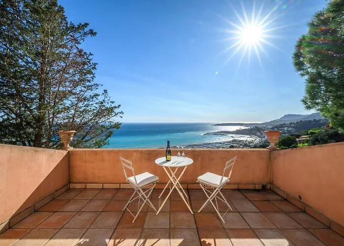 La Avec Vue Panoramique Sur La - Parking Prive - Jacuzzi * Mentona