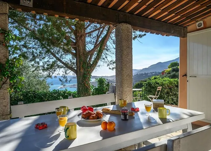 Villa La Avec Vue Panoramique Sur La - Parking Prive - Jacuzzi *