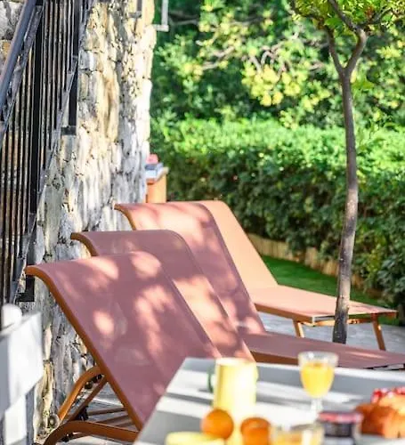 La Avec Vue Panoramique Sur La - Parking Prive - Jacuzzi