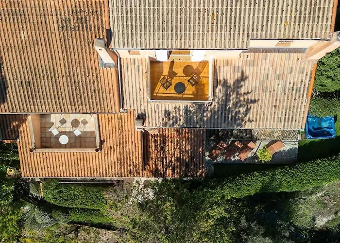 La Avec Vue Panoramique Sur La - Parking Prive - Jacuzzi Villa *