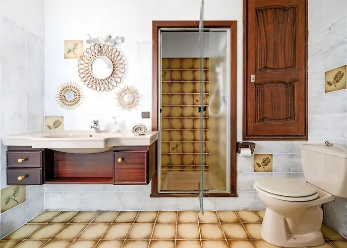 La Avec Vue Panoramique Sur La - Parking Prive - Jacuzzi